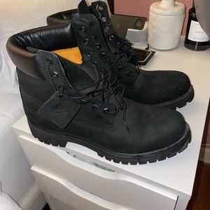 Black Timberland Boots